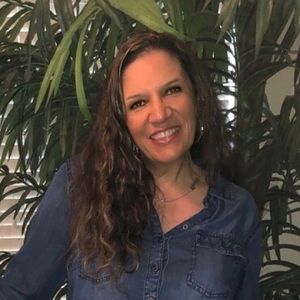 Meet your Posher, Pamela